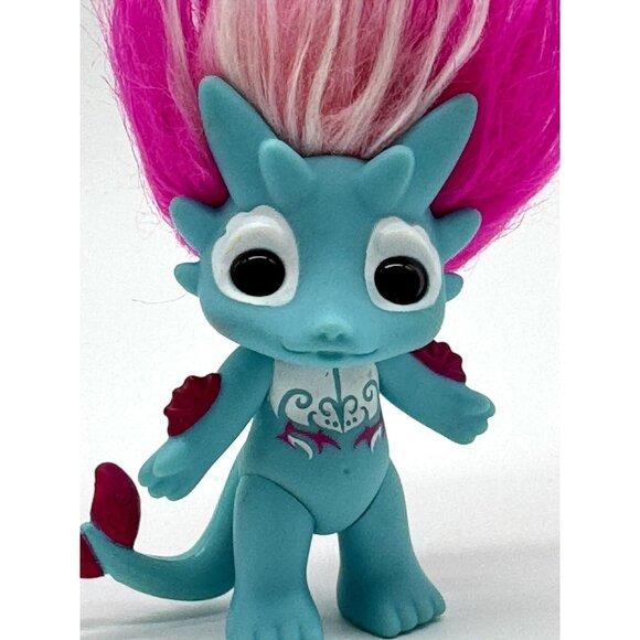 Zelfs Oceana Water Dragon Zelf Pink Blue Moose Toys Doll Medium 2.5” Figure - Picture 2 of 3